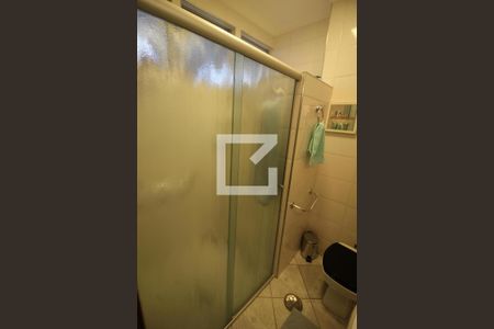 Apartamento à venda com 76m², 2 quartos e 1 vagaBanheiro