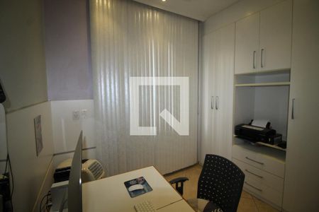 Apartamento à venda com 76m², 2 quartos e 1 vagaQuarto 2