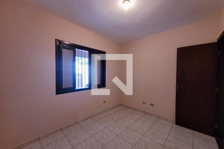 Casa para alugar com 180m², 2 quartos e 1 vaga Casa para alugar com 180m², 2 quartos e 1 vagaQuarto 2