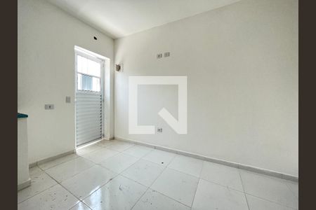 Sala/Quarto de kitnet/studio para alugar com 1 quarto, 18m² em Vila do Encontro, São Paulo