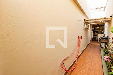 Casa à venda com 114m², 2 quartos e 2 vagasQuintal