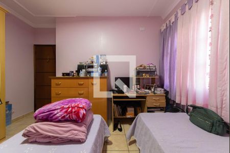 Casa à venda com 280m², 3 quartos e 3 vagas Casa à venda com 280m², 3 quartos e 3 vagasQuarto 1