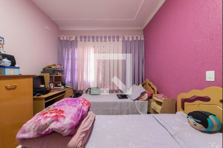 Casa à venda com 280m², 3 quartos e 3 vagas Casa à venda com 280m², 3 quartos e 3 vagasQuarto 1