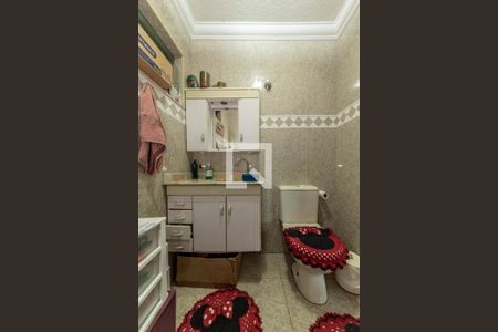 Casa à venda com 280m², 3 quartos e 3 vagas Casa à venda com 280m², 3 quartos e 3 vagasBanheiro