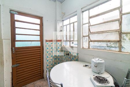 Casa à venda com 165m², 2 quartos e sem vaga Casa à venda com 165m², 2 quartos e sem vagaSala de Jantar