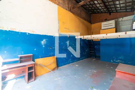 Casa à venda com 165m², 2 quartos e sem vaga Casa à venda com 165m², 2 quartos e sem vagaSalão