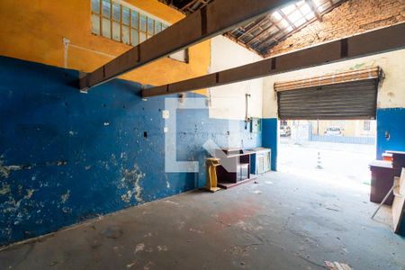 Casa à venda com 165m², 2 quartos e sem vaga Casa à venda com 165m², 2 quartos e sem vagaSalão