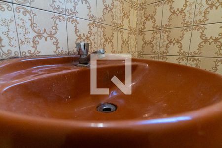 Casa à venda com 165m², 2 quartos e sem vaga Casa à venda com 165m², 2 quartos e sem vagaBanheiro da Suíte Detalhe