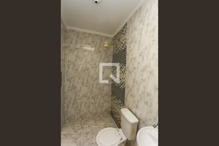 Banheiro de casa à venda com 2 quartos, 71m² em Jardim São Miguel, Taboão da Serra
