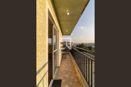 Apartamento para alugar com 38m², 1 quarto e 1 vaga Apartamento para alugar com 38m², 1 quarto e 1 vagaVaranda