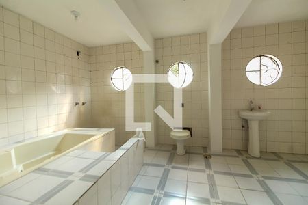 Casa para alugar com 125m², 3 quartos e 2 vagas Casa para alugar com 125m², 3 quartos e 2 vagasBanheiro