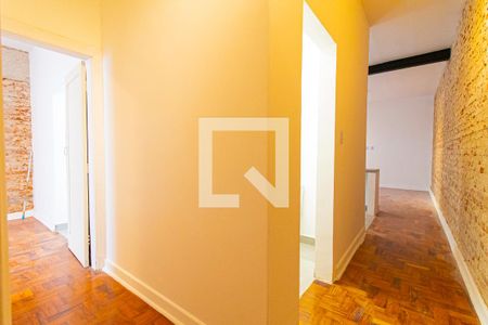 Corredor de apartamento para alugar com 2 quartos, 82m² em Cerqueira César, São Paulo