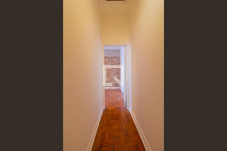 Corredor de apartamento para alugar com 2 quartos, 82m² em Cerqueira César, São Paulo