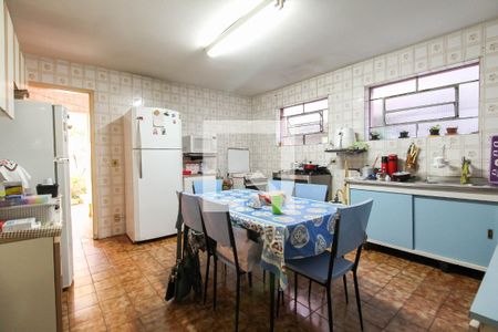 Casa à venda com 186m², 3 quartos e 2 vagasCozinha