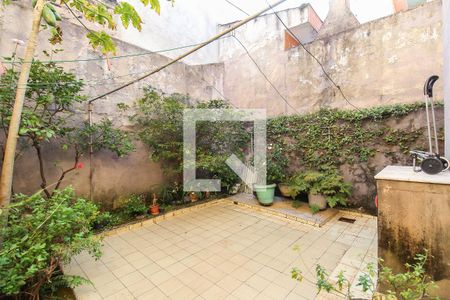 Casa à venda com 186m², 3 quartos e 2 vagasQuintal