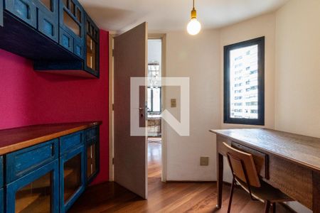 Apartamento à venda com 220m², 3 quartos e 4 vagasCopa