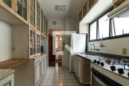 Apartamento à venda com 220m², 3 quartos e 4 vagasCozinha