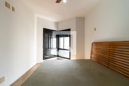 Apartamento à venda com 220m², 3 quartos e 4 vagasSuíte 1