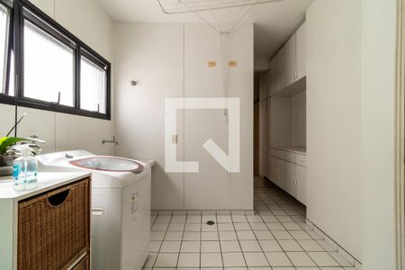 Apartamento à venda com 220m², 3 quartos e 4 vagasÁrea de Serviço