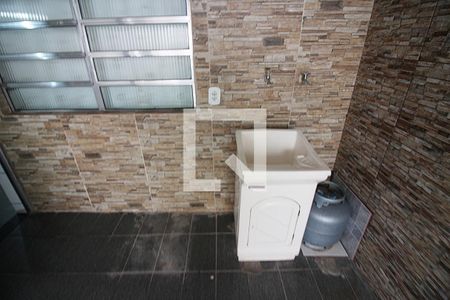 Casa à venda com 183m², 3 quartos e 2 vagasLavanderia