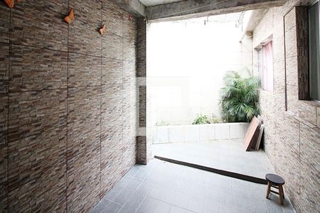 Casa à venda com 183m², 3 quartos e 2 vagasLavanderia