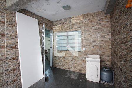 Casa à venda com 183m², 3 quartos e 2 vagasLavanderia