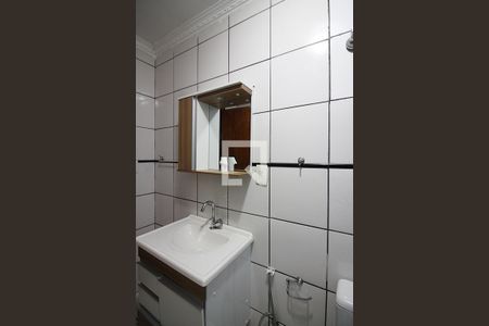Casa à venda com 183m², 3 quartos e 2 vagasBanheiro Social