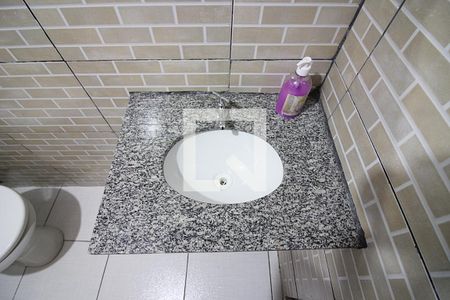 Casa à venda com 183m², 3 quartos e 2 vagasBanheiro do Quarto 2 - Suíte