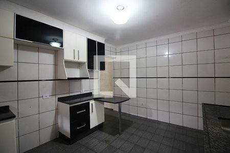 Casa à venda com 183m², 3 quartos e 2 vagasCozinha