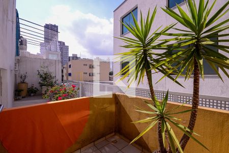 Quintal  de casa para alugar com 2 quartos, 90m² em Aclimação, São Paulo