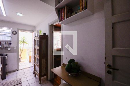 Cozinha  de casa para alugar com 2 quartos, 90m² em Aclimação, São Paulo