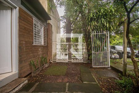 Casa à venda com 57m², 2 quartos e 1 vaga Casa à venda com 57m², 2 quartos e 1 vagaPátio