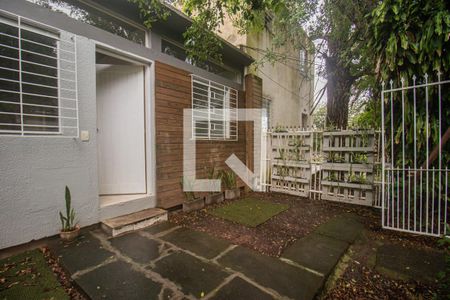 Casa à venda com 57m², 2 quartos e 1 vaga Casa à venda com 57m², 2 quartos e 1 vagaPátio