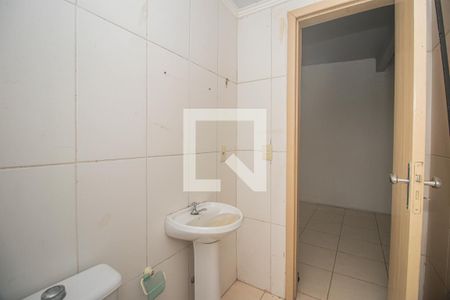 Casa à venda com 57m², 2 quartos e 1 vaga Casa à venda com 57m², 2 quartos e 1 vagaBanheiro