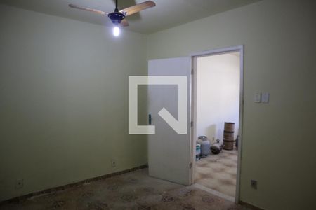 Quarto 1 de casa à venda com 2 quartos, 250m² em Irajá, Rio de Janeiro