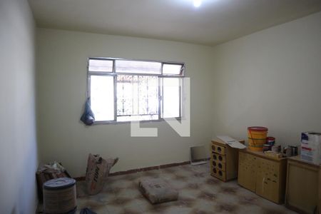 Sala de casa à venda com 2 quartos, 250m² em Irajá, Rio de Janeiro