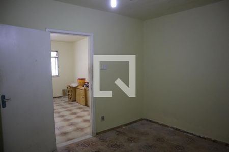 Quarto 1 de casa à venda com 2 quartos, 250m² em Irajá, Rio de Janeiro