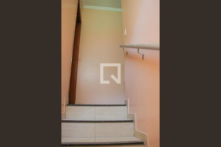 Casa para alugar com 130m², 3 quartos e 1 vagaEscada