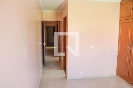 Quarto 1 de casa para alugar com 3 quartos, 130m² em Jardim Nossa Senhora do Carmo, São Paulo