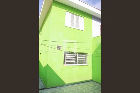 Casa para alugar com 130m², 3 quartos e 1 vagaQuintal fundos