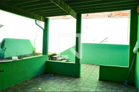 Casa à venda com 110m², 3 quartos e 2 vagasChurrasqueira