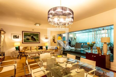 Sala de casa para alugar com 3 quartos, 400m² em Vila Rosália, Guarulhos
