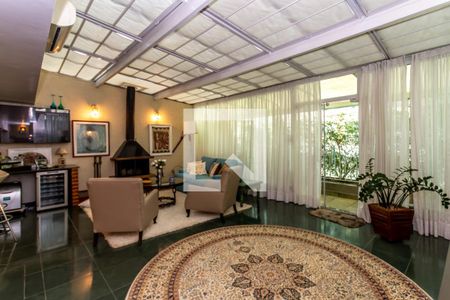 Sala de casa para alugar com 3 quartos, 400m² em Vila Rosália, Guarulhos