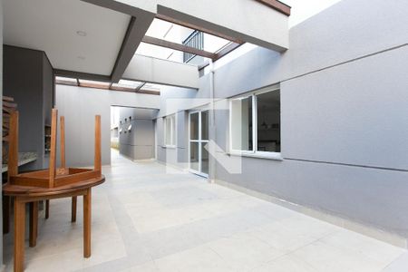 Apartamento para alugar com 41m², 2 quartos e sem vagaÁrea comum - Churrasqueira