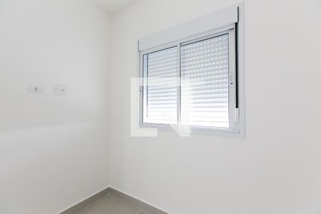 Quarto 1 de apartamento para alugar com 2 quartos, 42m² em Itaquera, São Paulo