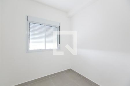 Quarto 1 de apartamento para alugar com 2 quartos, 42m² em Itaquera, São Paulo