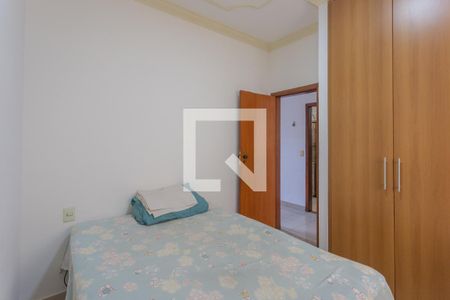 Casa à venda com 210m², 6 quartos e 4 vagasQuarto 1