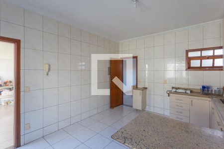Casa à venda com 210m², 6 quartos e 4 vagasCozinha