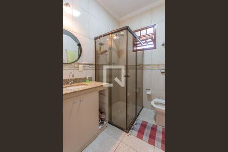 Casa à venda com 210m², 6 quartos e 4 vagasBanheiro