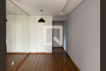 Sala de apartamento para alugar com 2 quartos, 56m² em Centro, Guarulhos